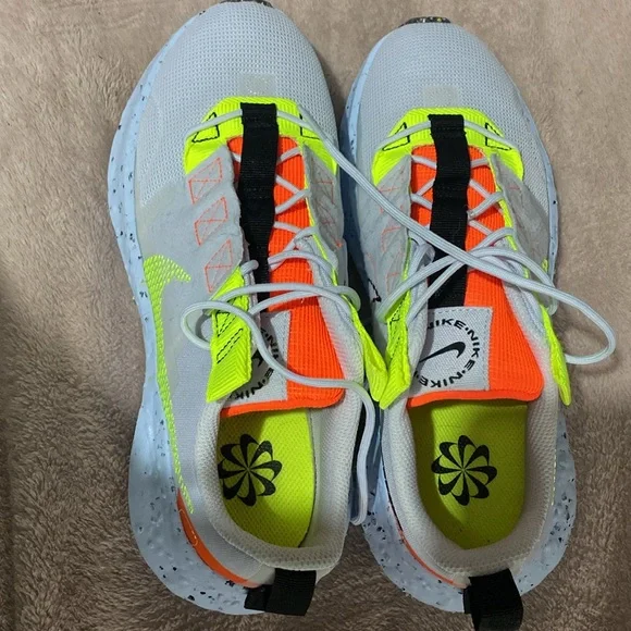 Womens nike - Picture 4 of 6